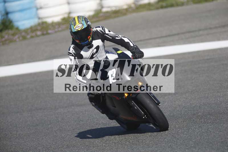 /Archiv-2024/02 29.01.-02.02.2024 Moto Center Thun Jerez/Gruppe gruen-green/134